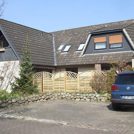 Konukevi Gaestehaus Margareth 4*