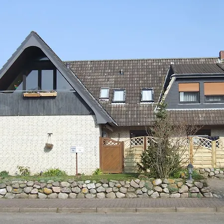 Gastehaus Margareth Бюзум