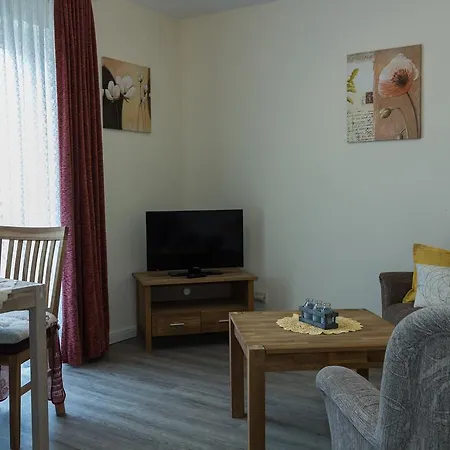 Gastehaus Margareth 4* Бюзум